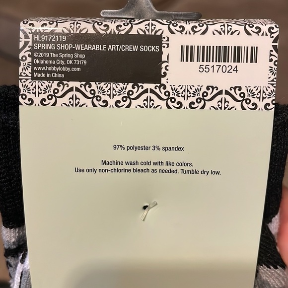 🔥5 FOR $20🔥 Black and white Camo crewsocks - Picture 5 of 5